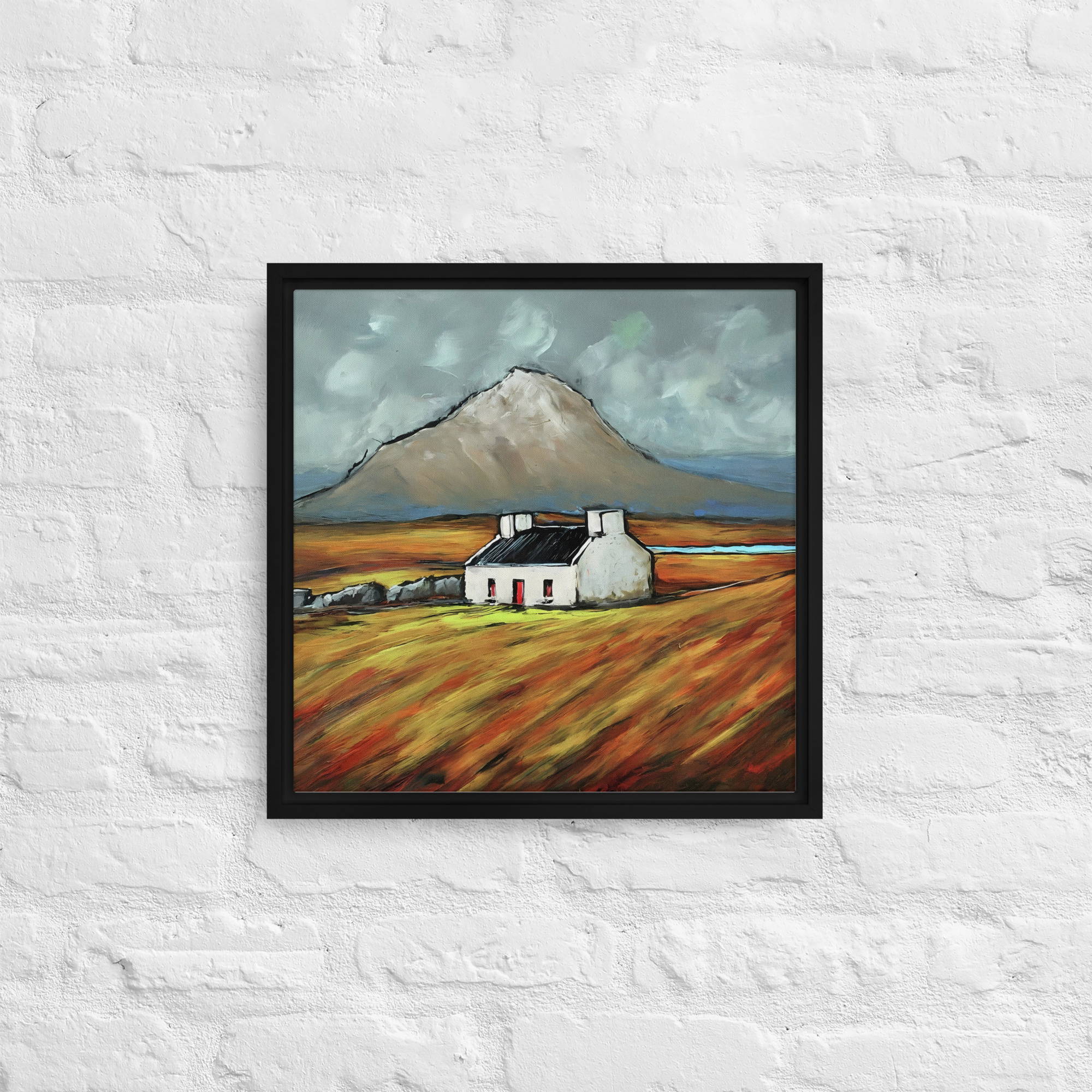 Donegal Cottage, Mount Errigal - Image 3